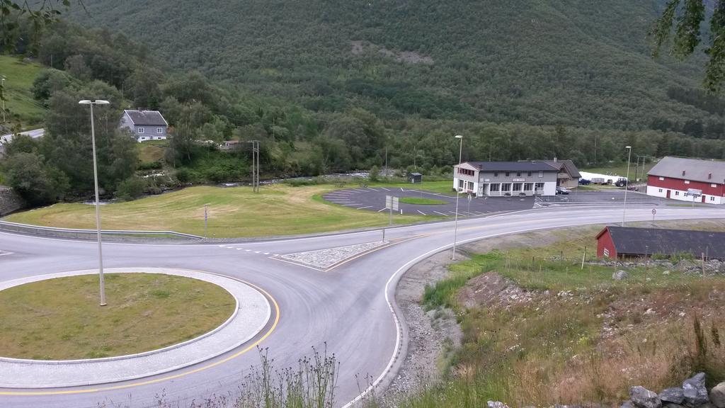 Hi Borlaug Vandrerhjem Borgund Esterno foto