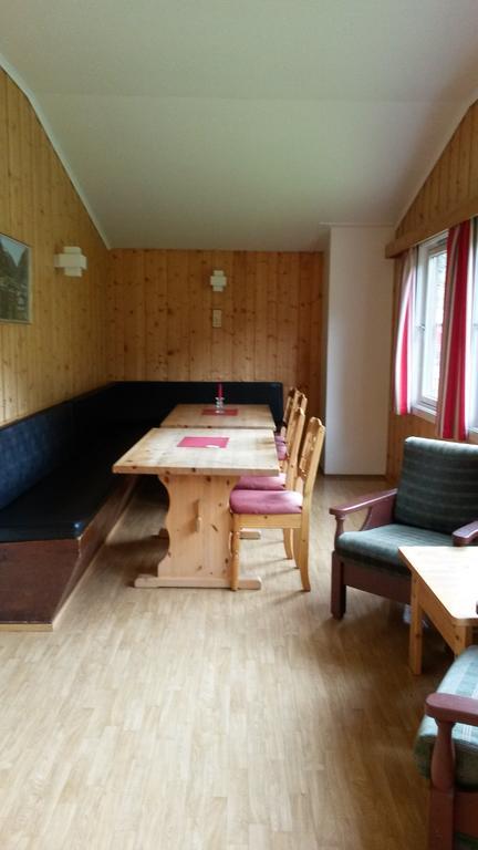 Hi Borlaug Vandrerhjem Borgund Esterno foto